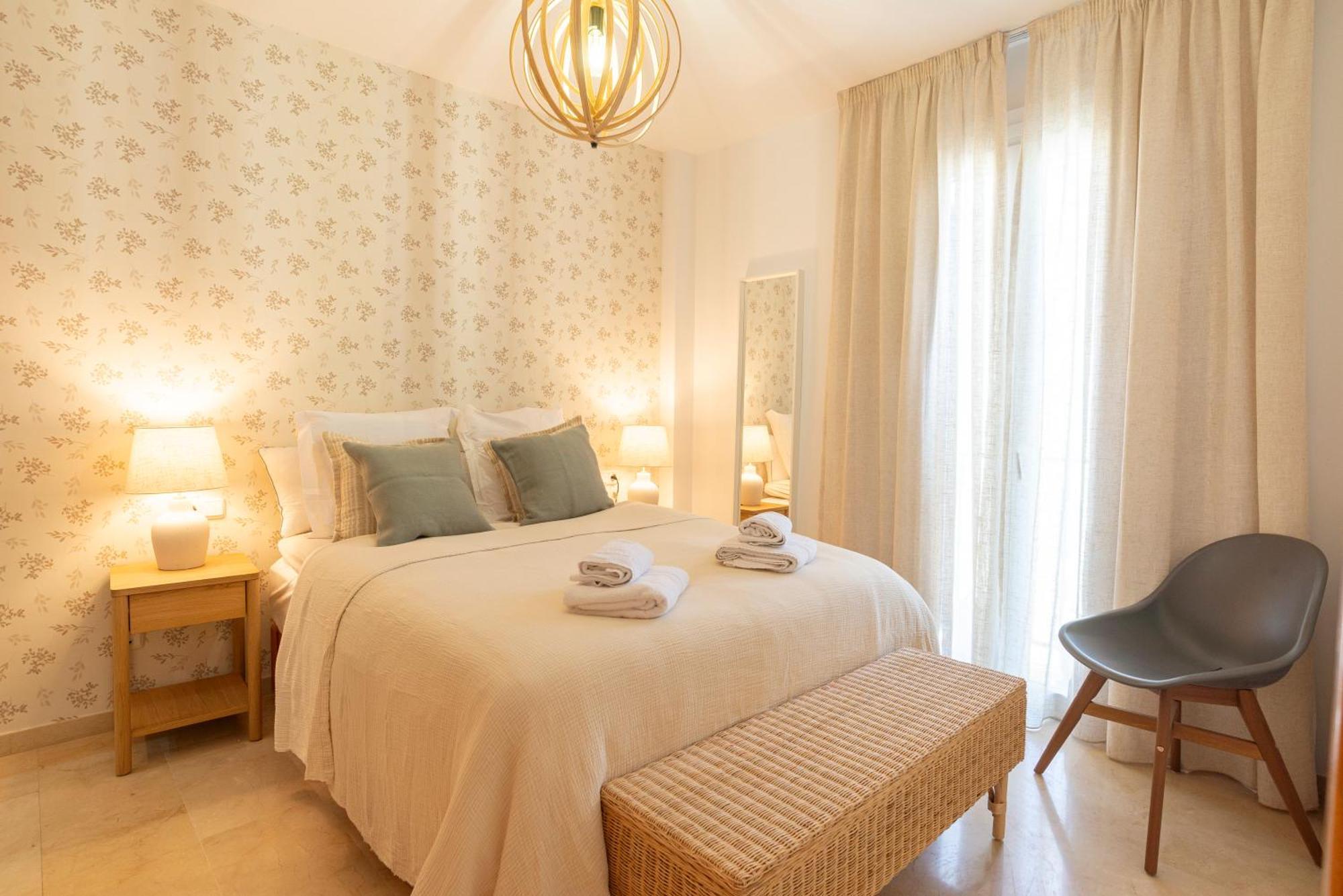 Apartment & Pool In Malaga City Center 外观 照片