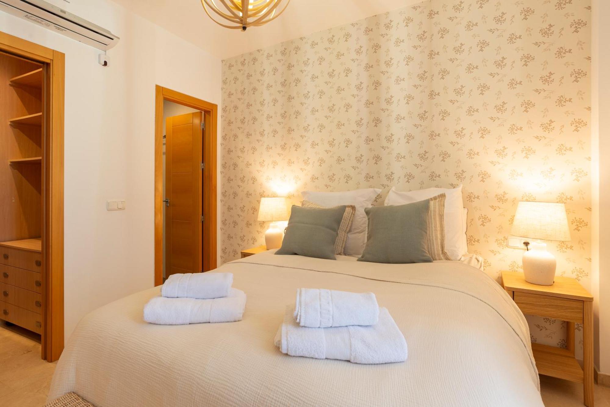 Apartment & Pool In Malaga City Center 外观 照片